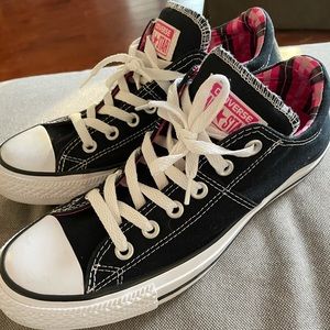 Converse Allstar Black/Pink Plaid EUC Size 9